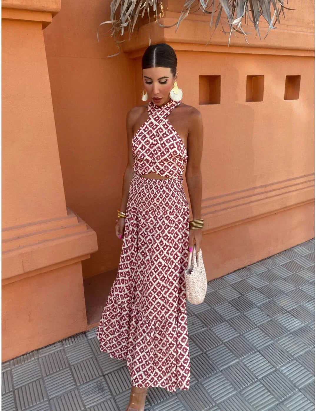 Mickay - Elegant, rynket midi-kjole med off-shoulder